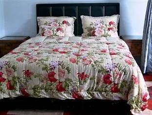 Konukevi Bali Aman Darling House Canggu