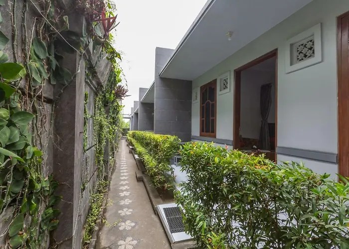 Konukevi Bali Aman Darling House Canggu